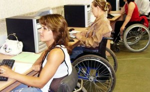 Выплата ЕДВ инвалидам: размер в 2012 году!